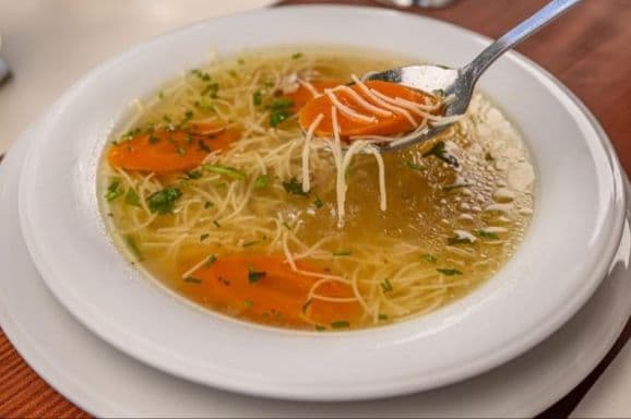 شوربة شعيرية بالجزر