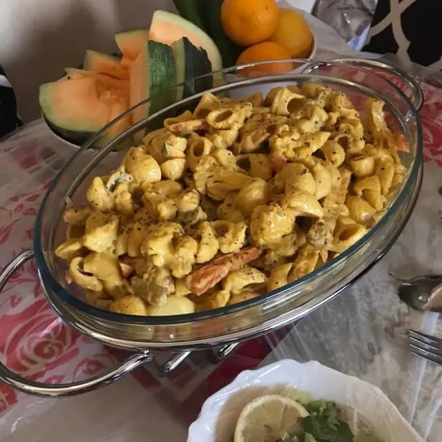 معكرونة بدجاج الستريس