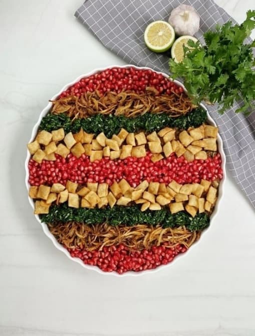 الحراق اصبعه بالمعكرونة